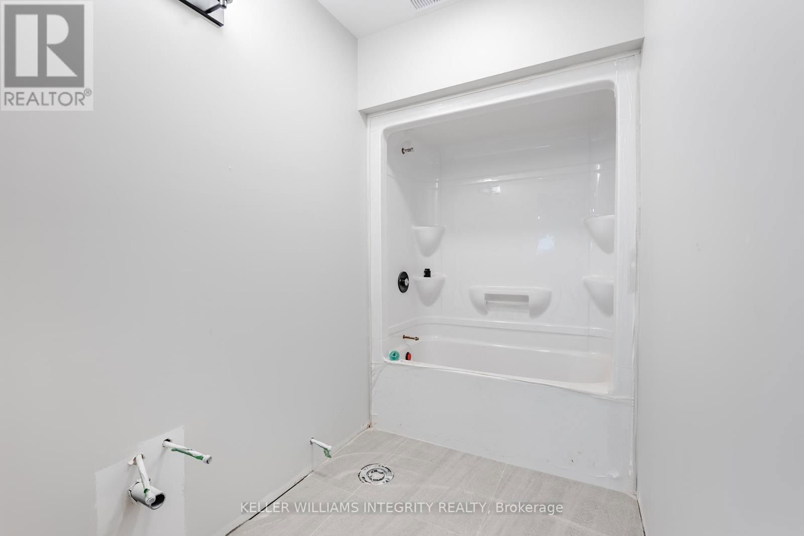 63 FORRESTER WAY Image 30