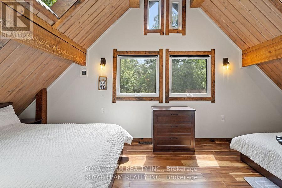 12 HAYHOE ROAD Image 14