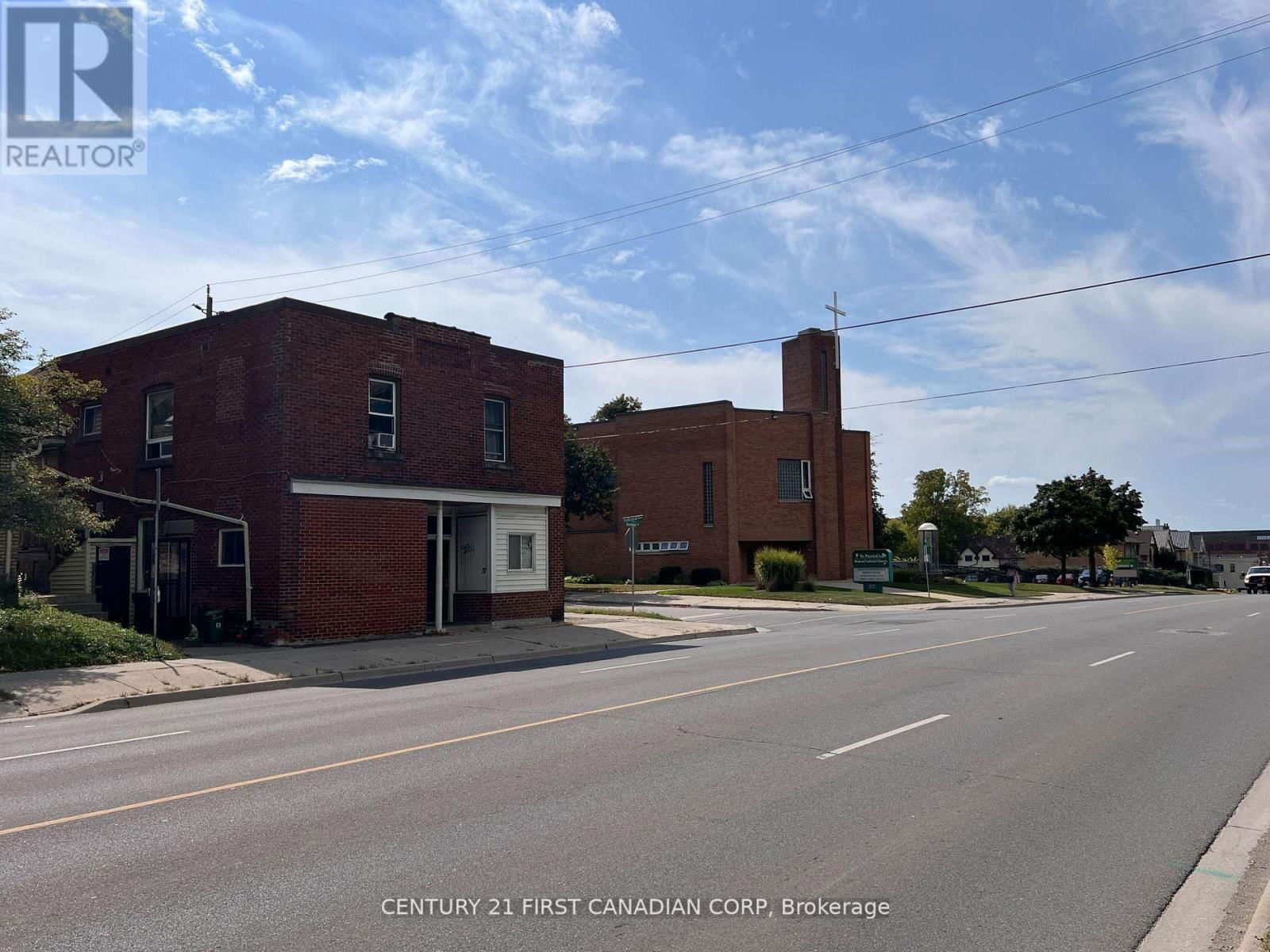 1267 DUNDAS STREET Image 1