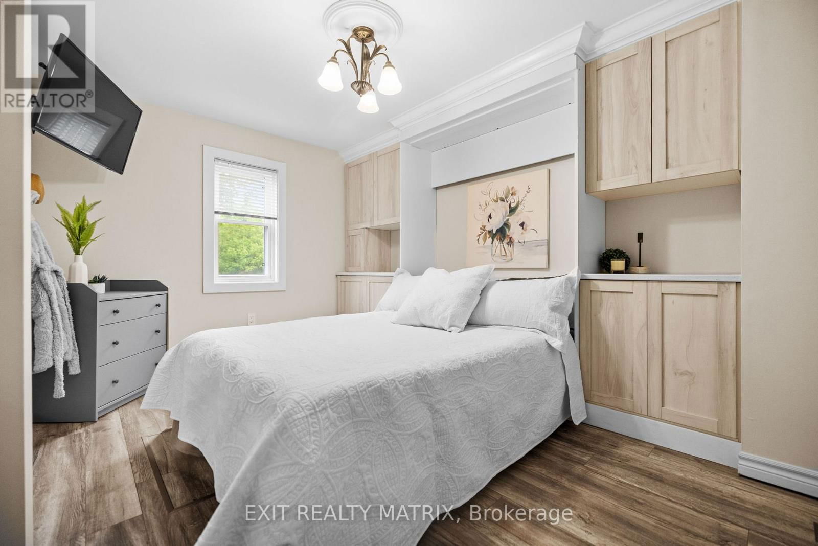 5515 OSGOODE MAIN STREET Image 14