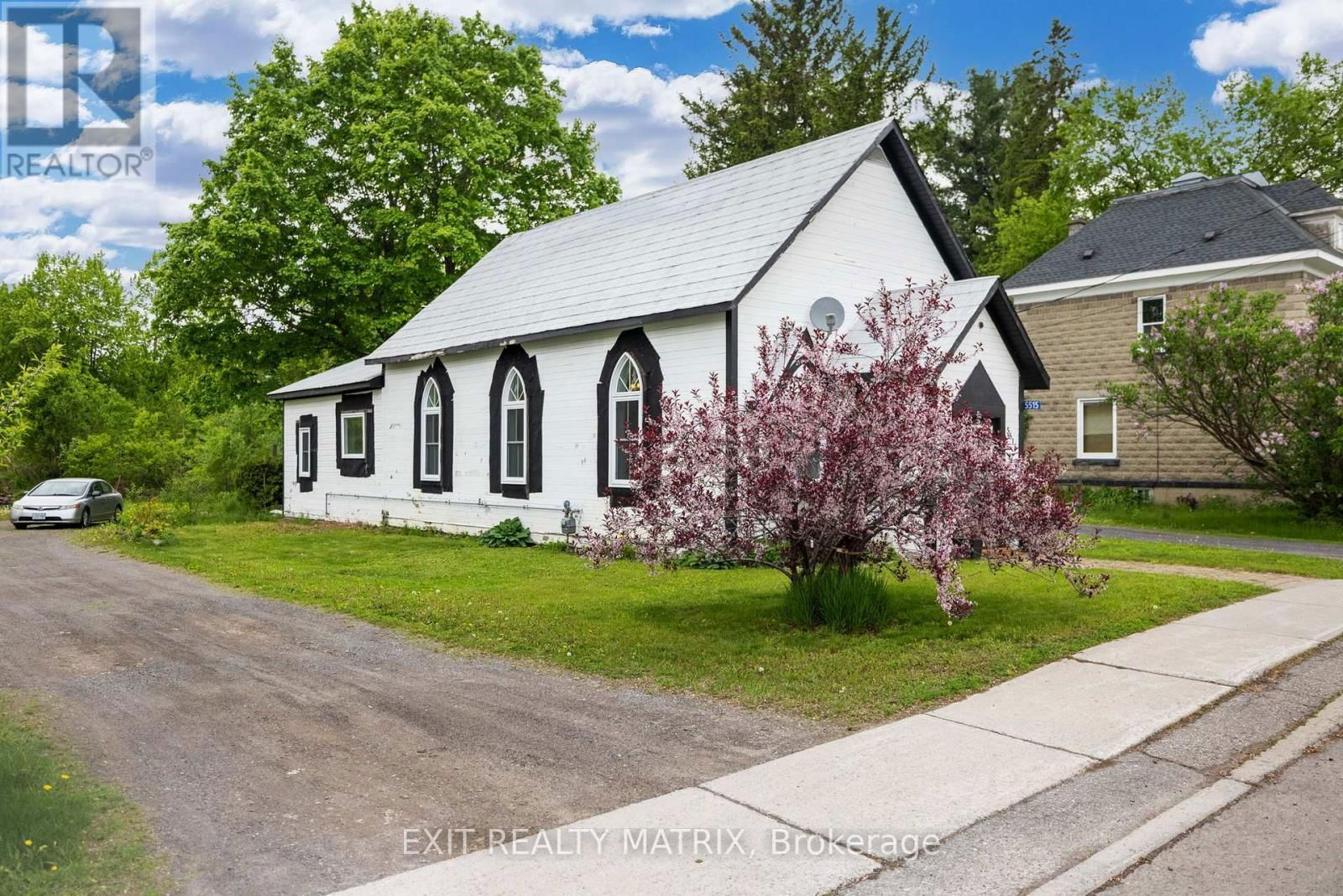 5515 OSGOODE MAIN STREET Image 3
