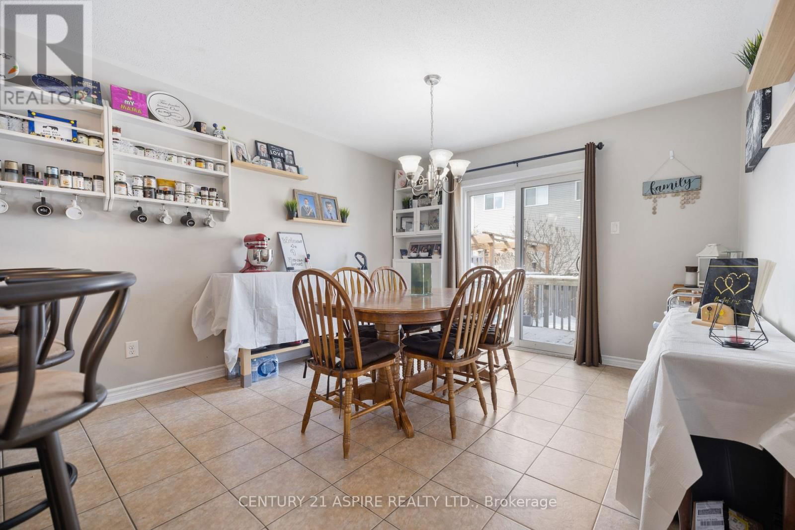 9 VERONA DRIVE Image 11