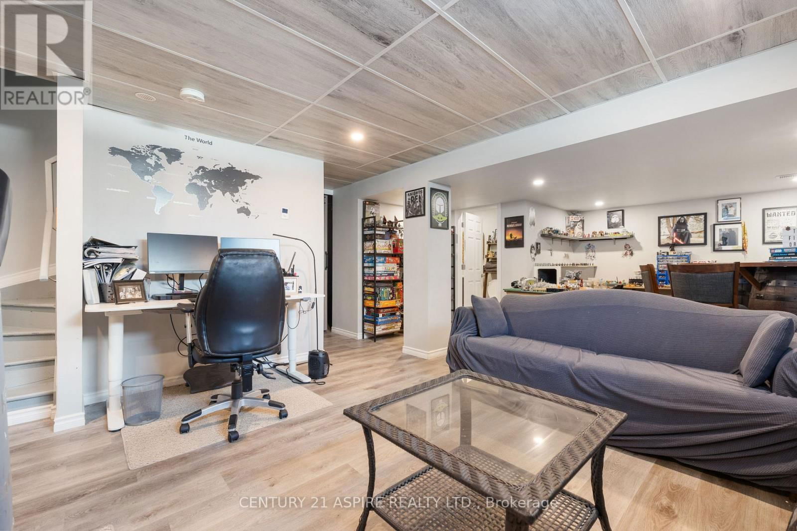 9 VERONA DRIVE Image 18