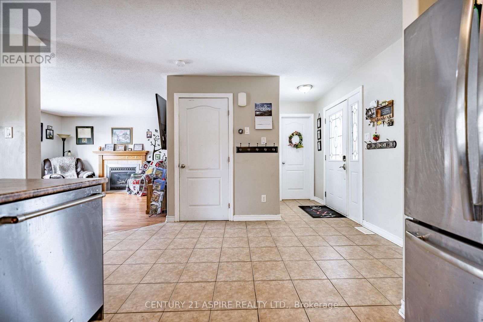 9 VERONA DRIVE Image 5
