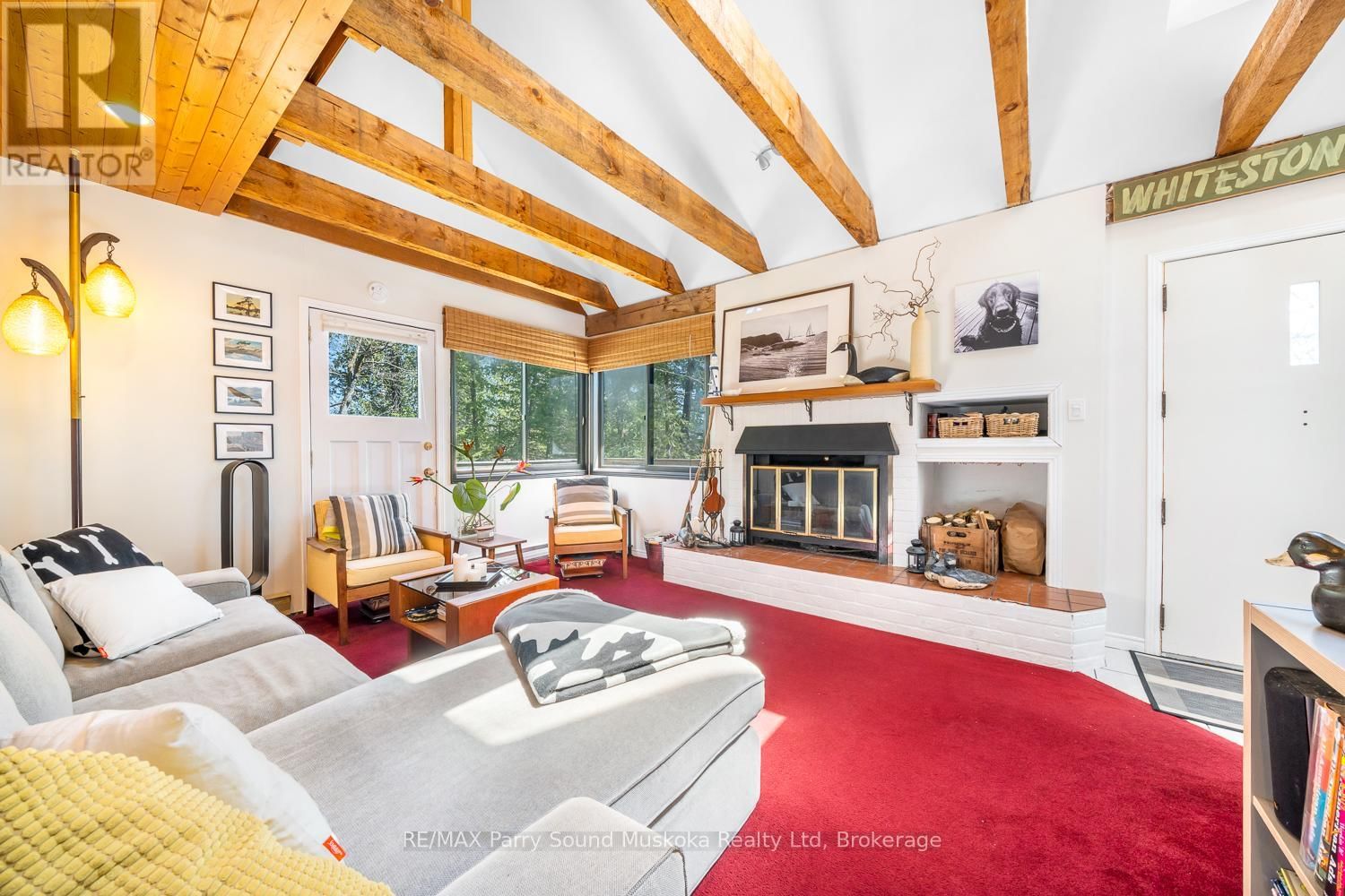 24 PINE GROVE Image 41