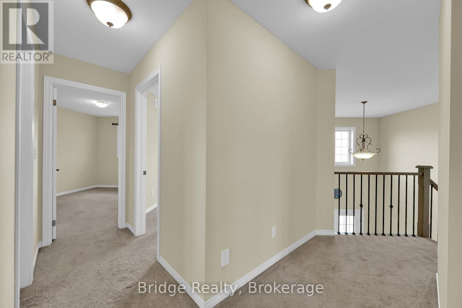 483 CHAMPLAIN AVENUE Image 19