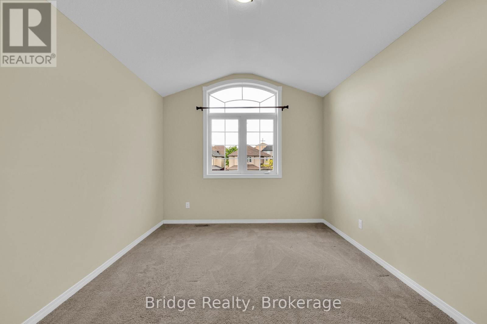 483 CHAMPLAIN AVENUE Image 26