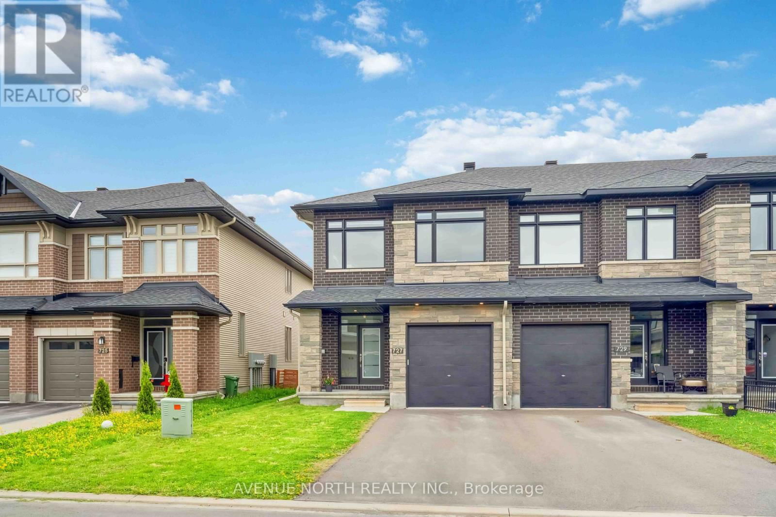 727 CAIRN CRESCENT Image 1