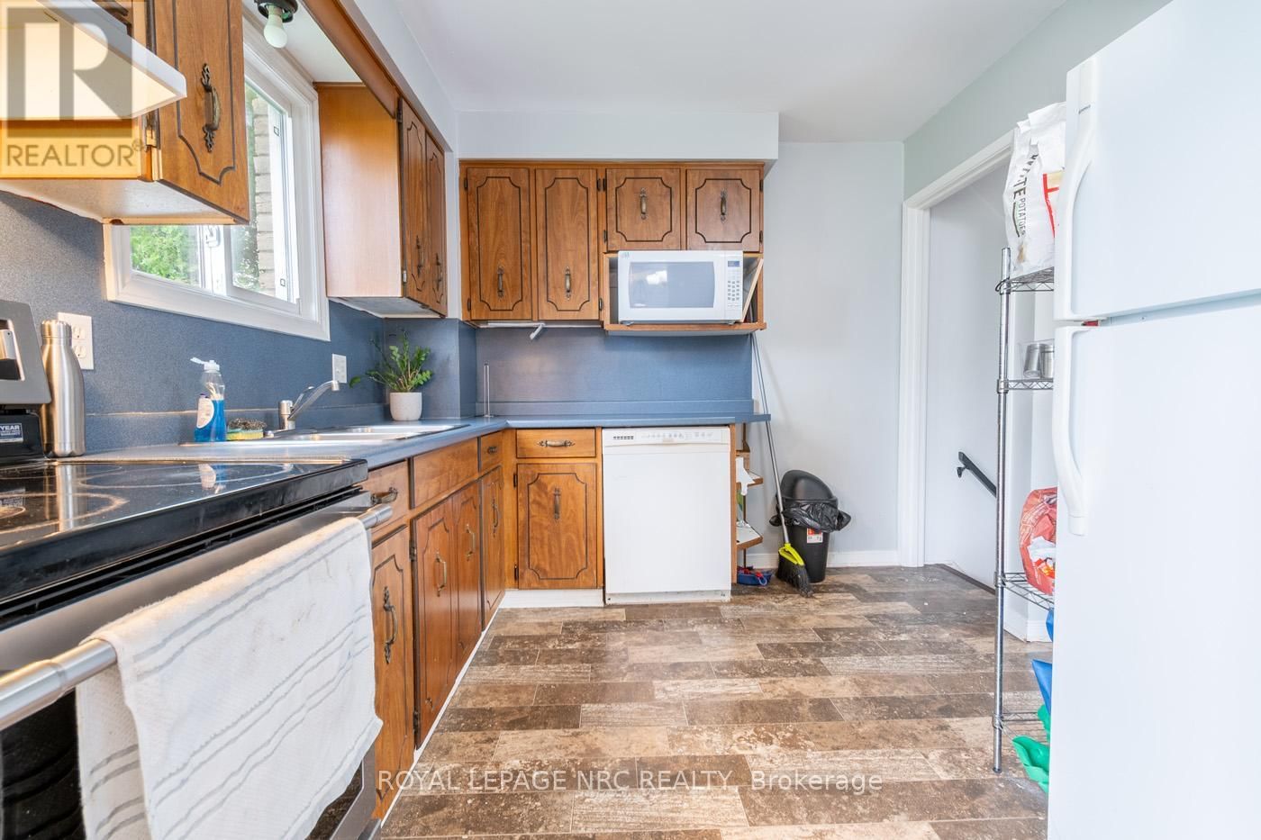 16 TARA CRESCENT Image 9