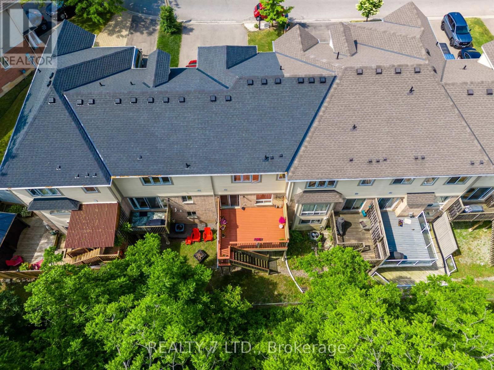 14 CHLOE STREET Image 38