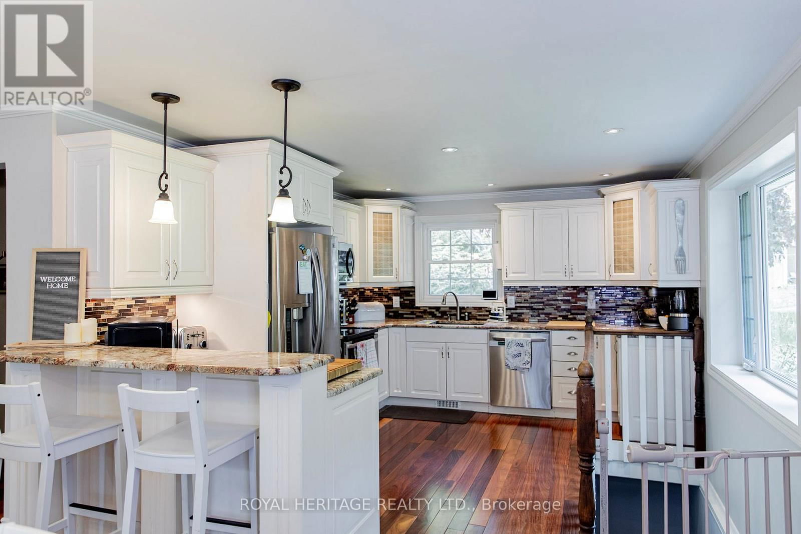 22 ROBERT DRIVE Image 6