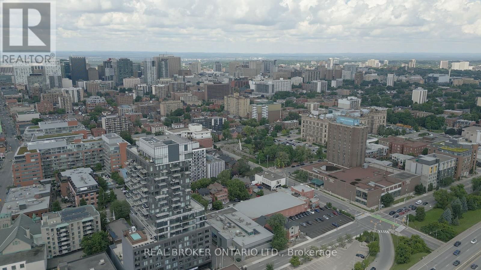 703 - 203 CATHERINE STREET Image 40