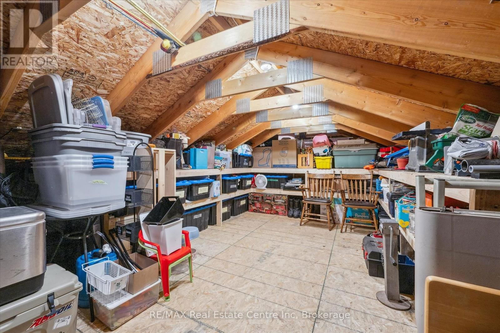 265 STRATHALLAN STREET Image 33