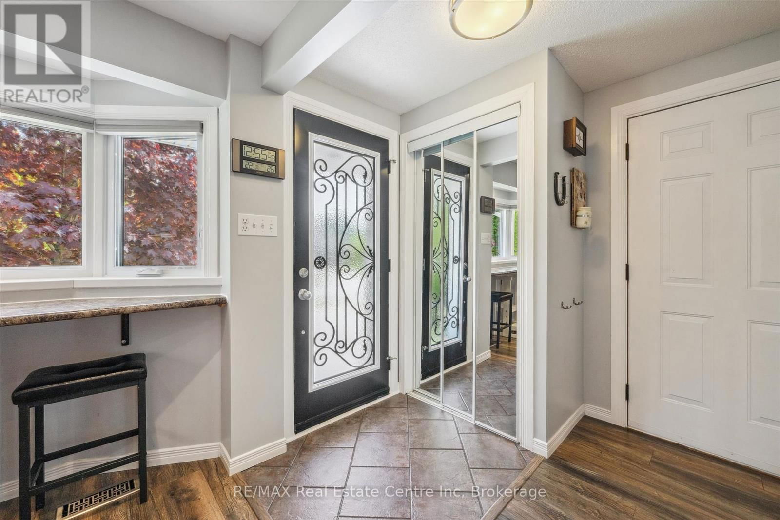 265 STRATHALLAN STREET Image 5