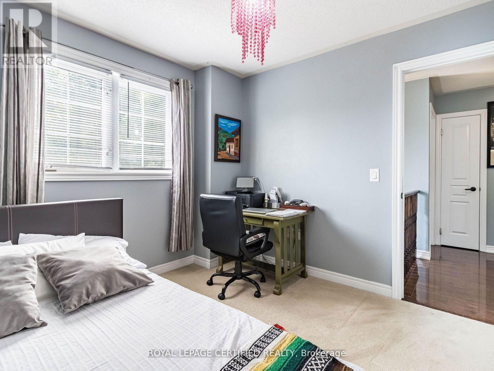 220 BERRY STREET Image 18