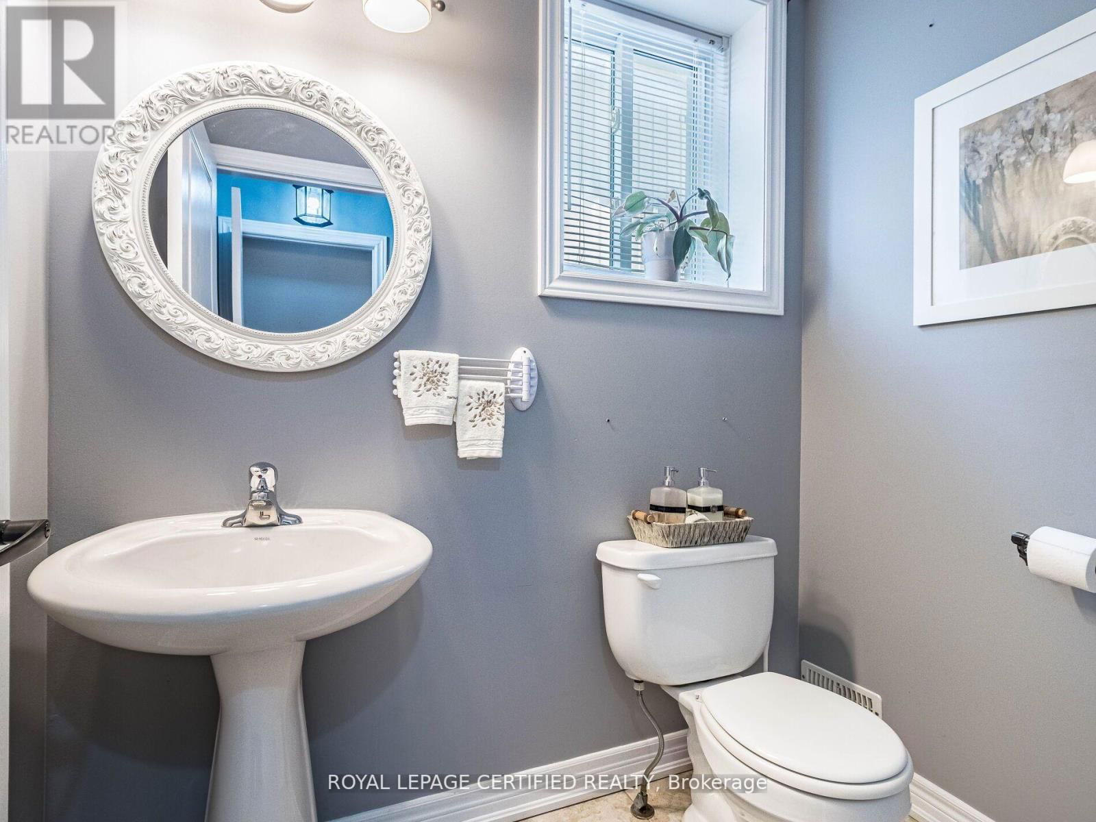 220 BERRY STREET Image 25