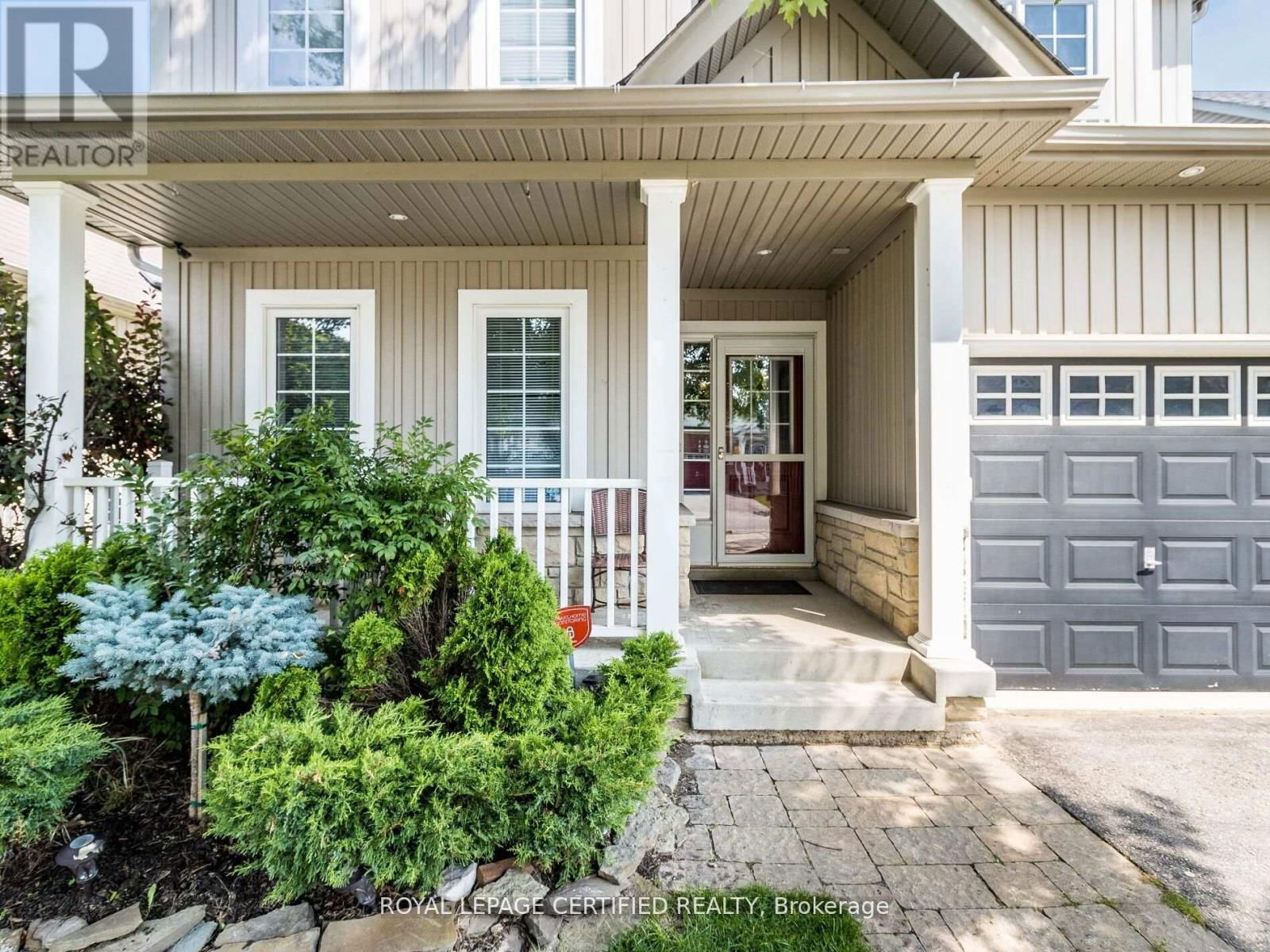 220 BERRY STREET Image 4