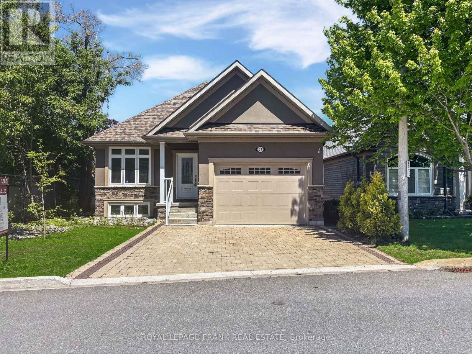 8 - 24 BRINTON DRIVE Image 1