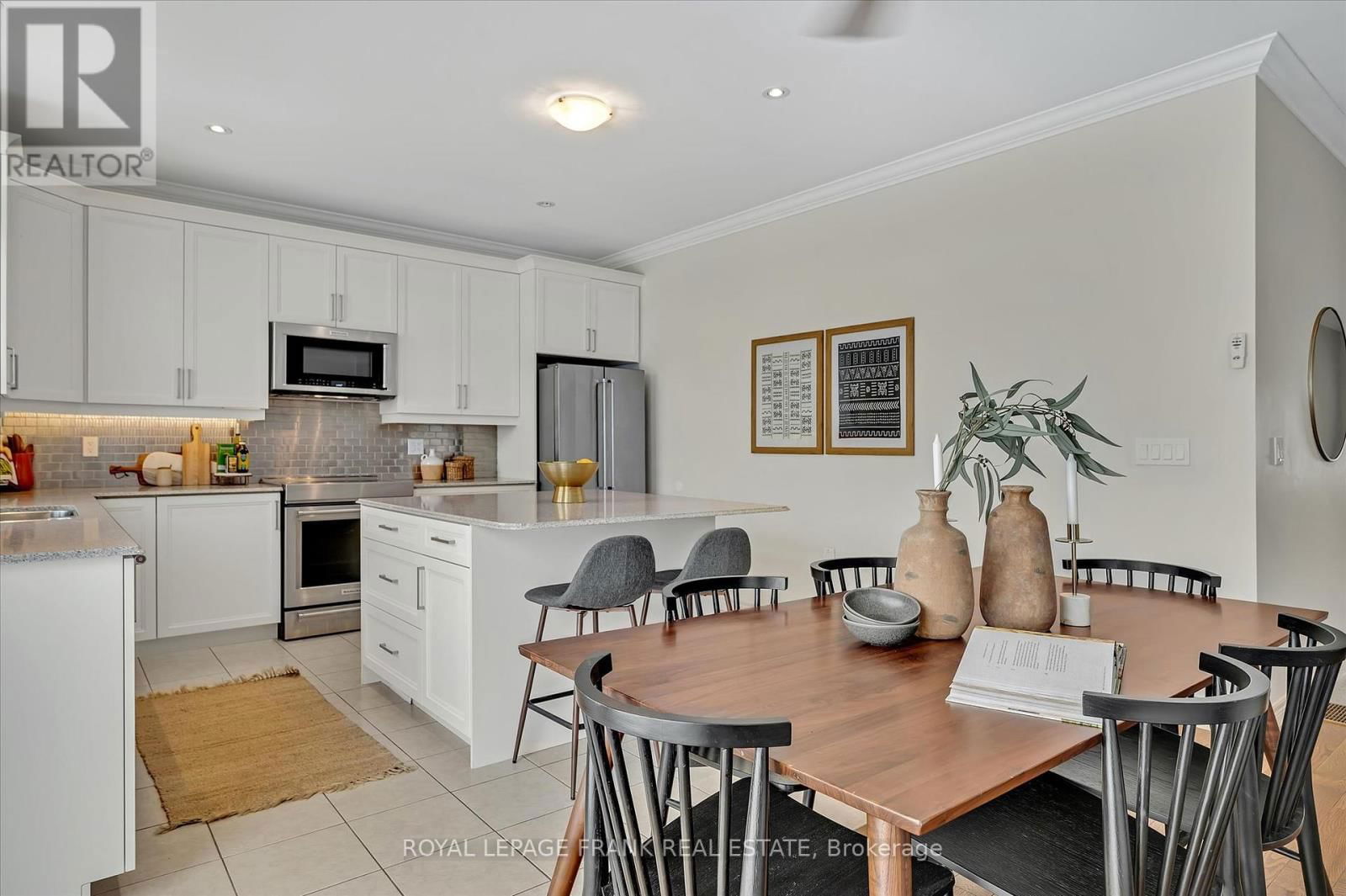 8 - 24 BRINTON DRIVE Image 19