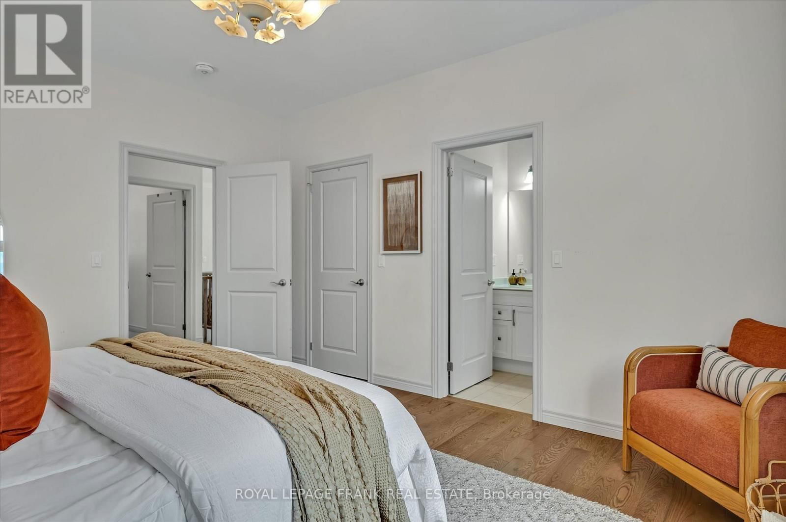 8 - 24 BRINTON DRIVE Image 23