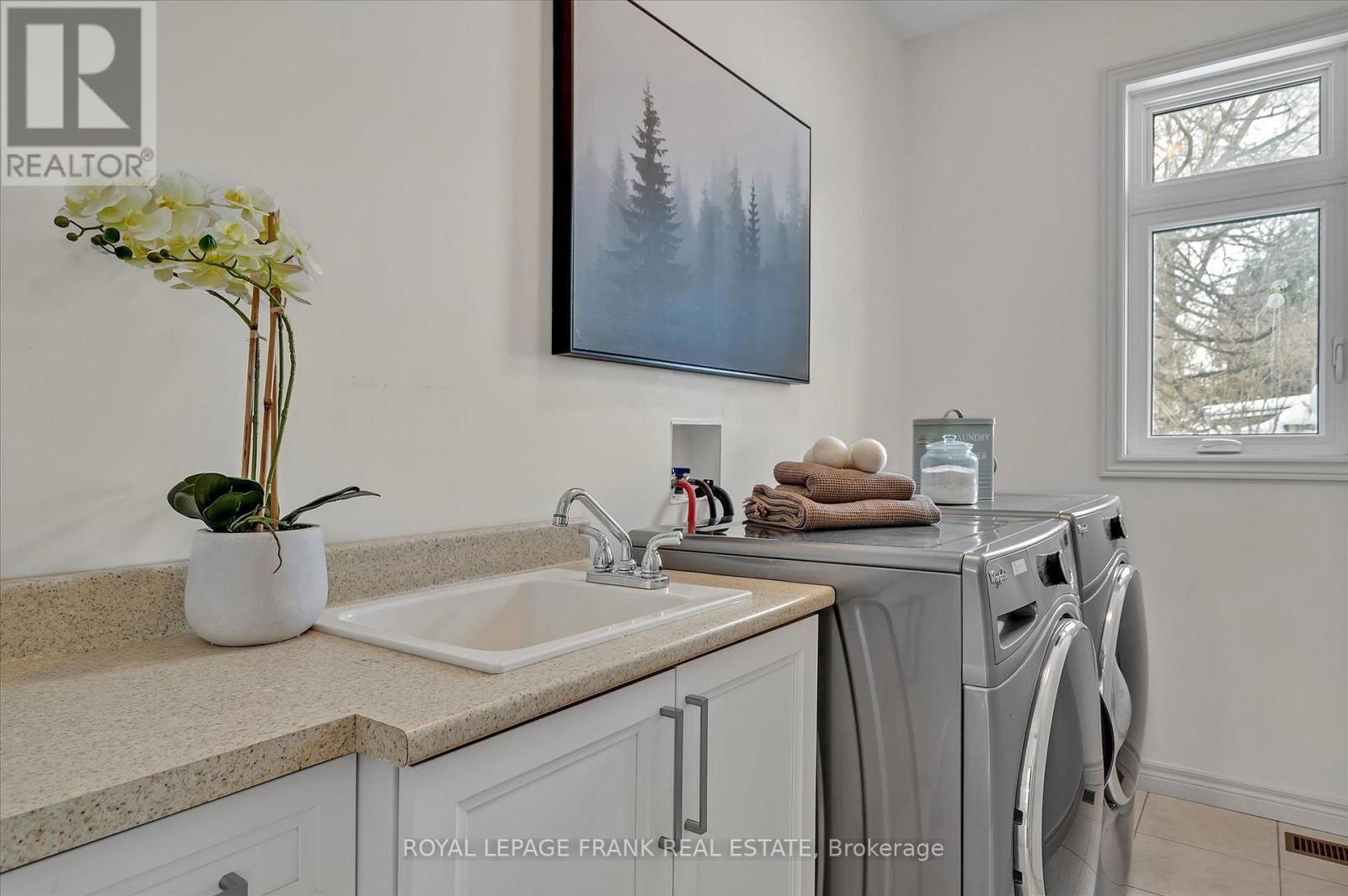 8 - 24 BRINTON DRIVE Image 29