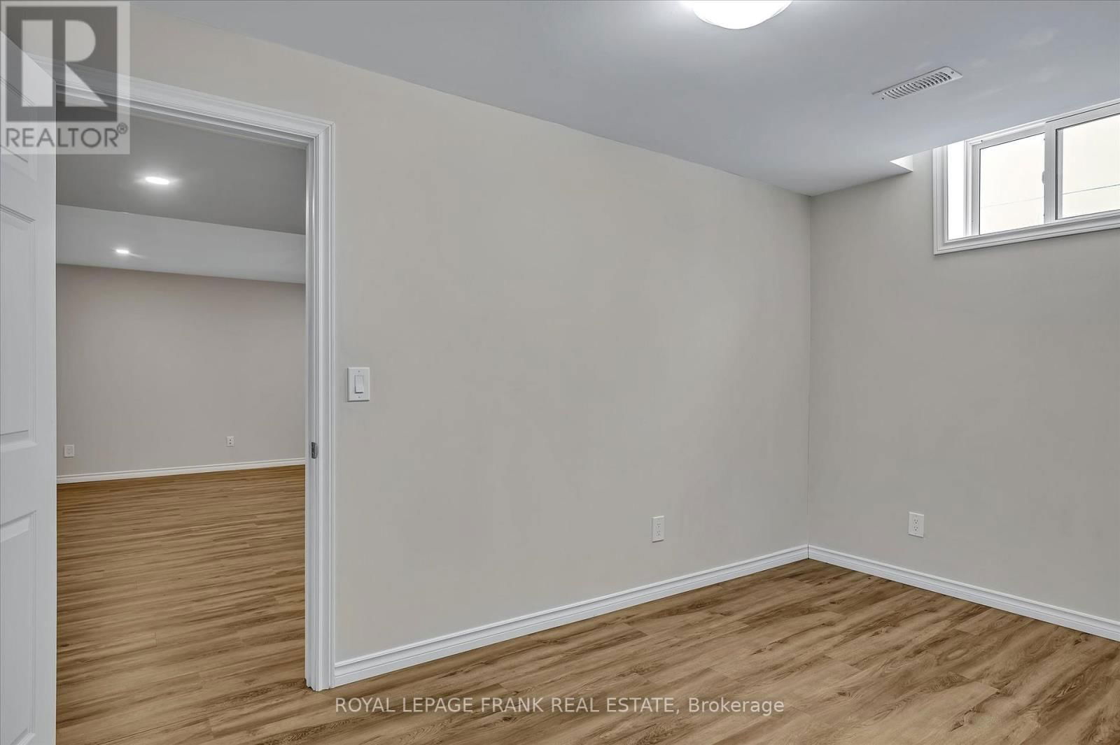 8 - 24 BRINTON DRIVE Image 36
