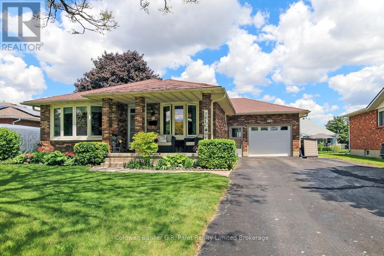 30 DENRICH AVENUE Image 2