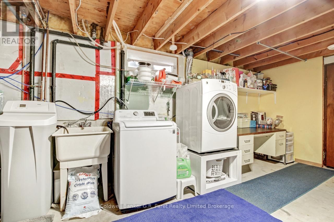 30 DENRICH AVENUE Image 22