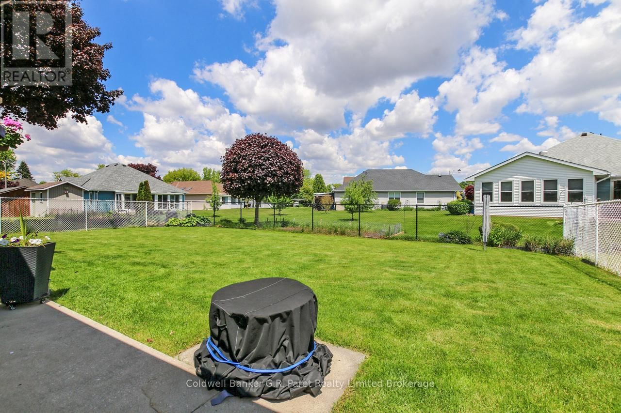 30 DENRICH AVENUE Image 29