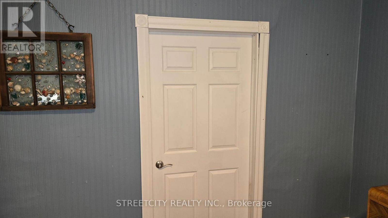 22 LEILA STREET Image 17