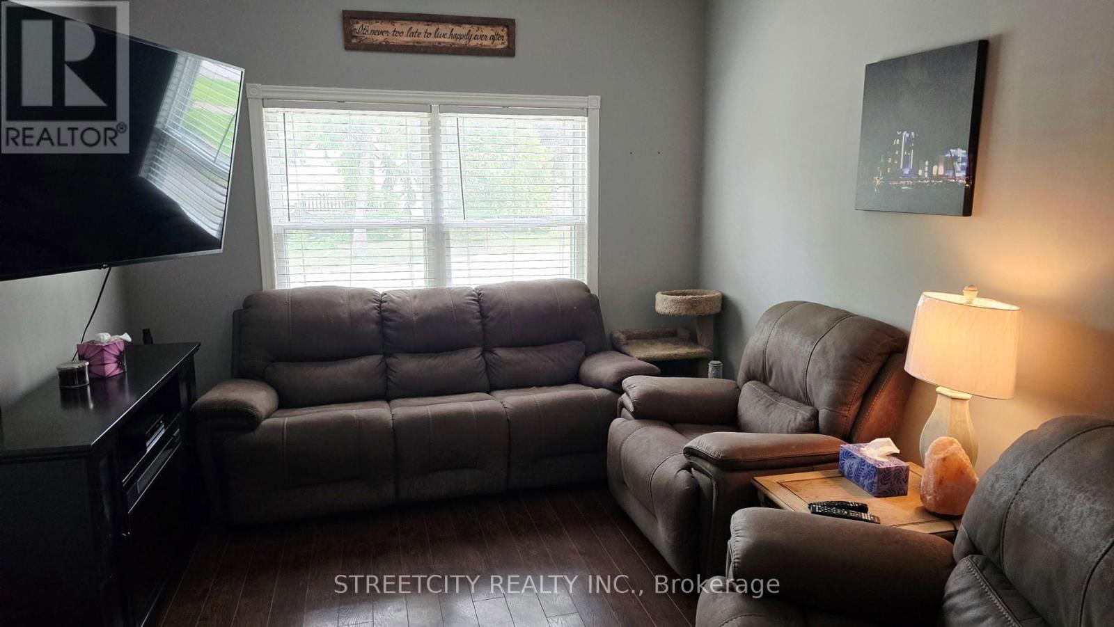 22 LEILA STREET Image 7