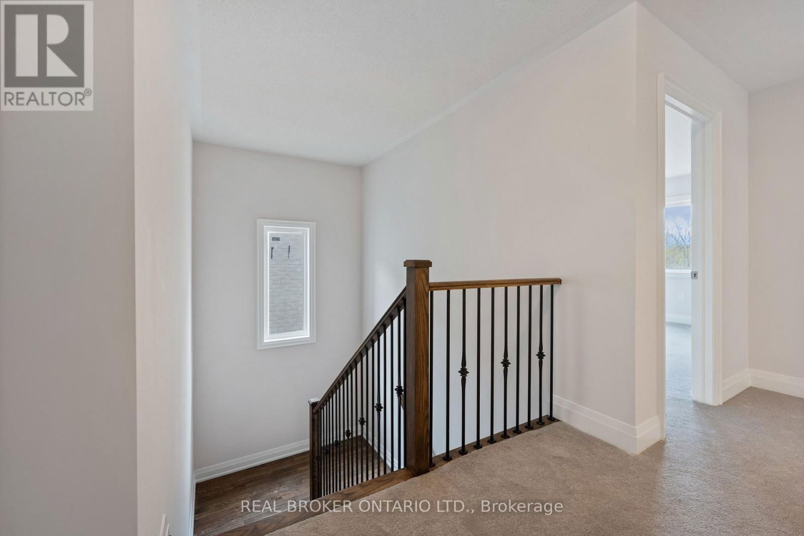 27 BUTTERNUT DRIVE Image 18