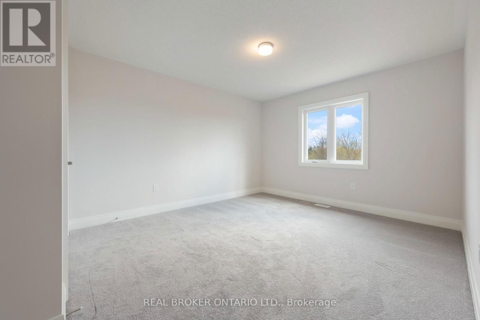 27 BUTTERNUT DRIVE Image 19