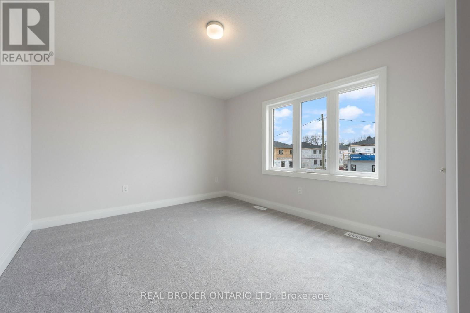 27 BUTTERNUT DRIVE Image 21