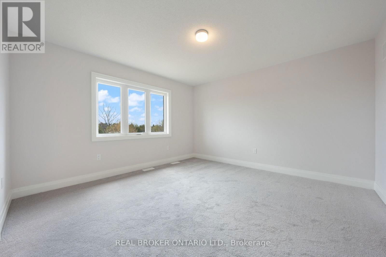 27 BUTTERNUT DRIVE Image 25