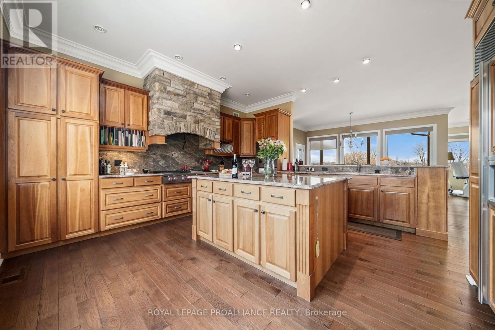 2691 COUNTY ROAD 15 Image 14