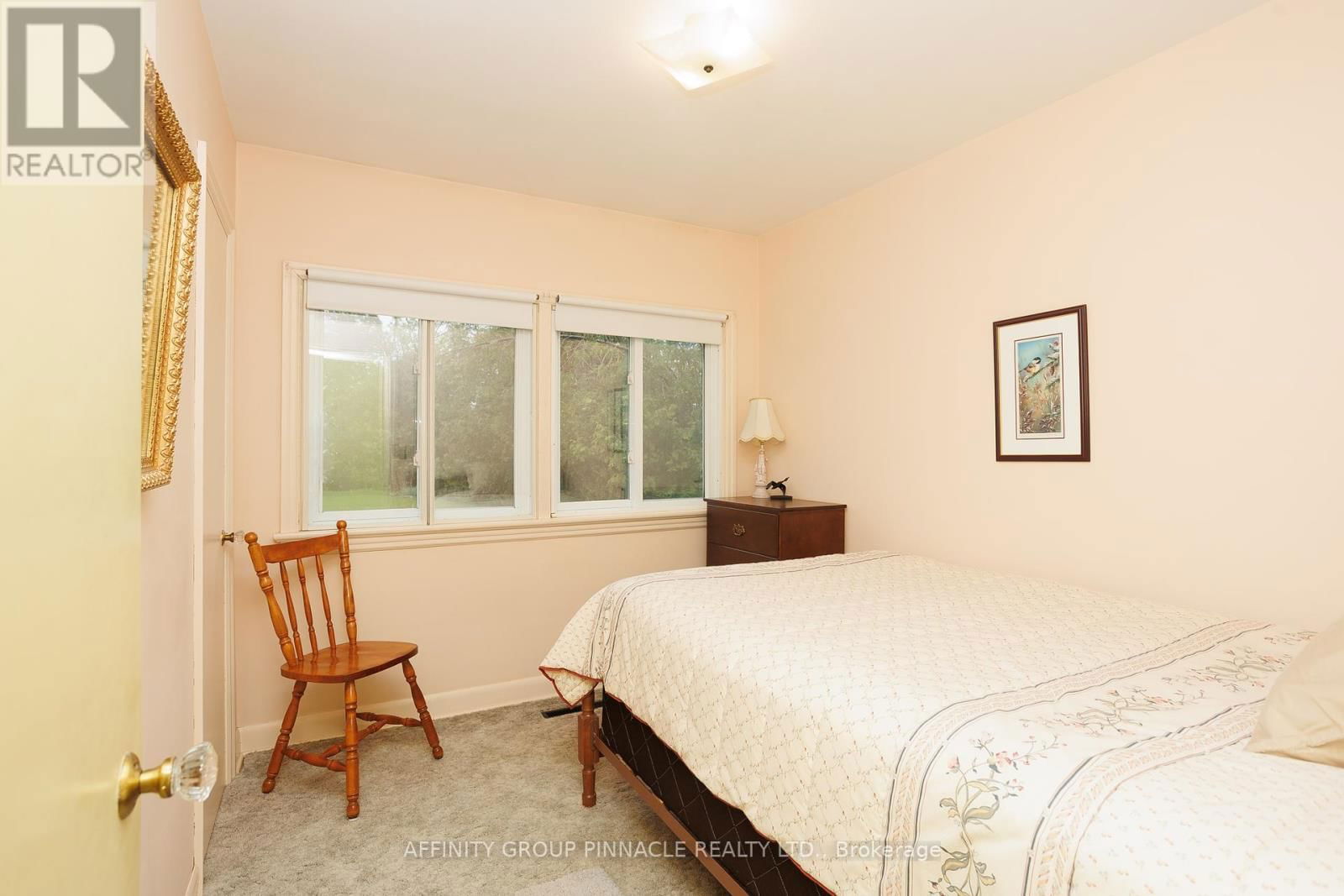 121 CLIFTON STREET Image 24
