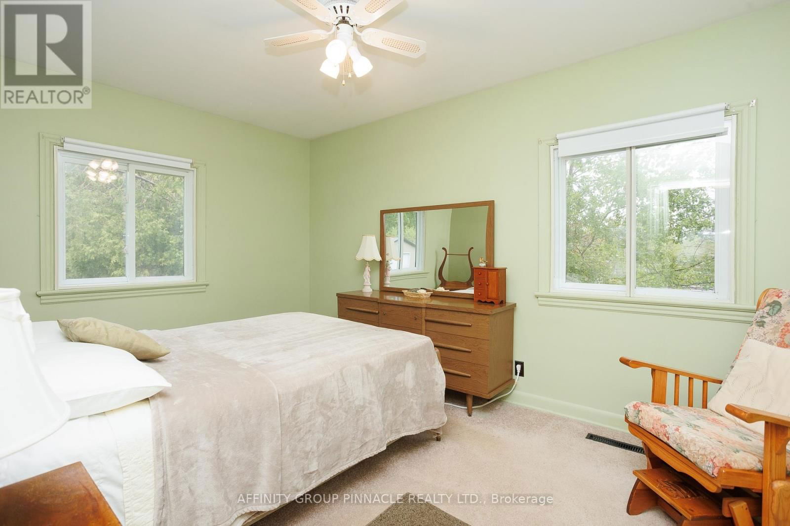 121 CLIFTON STREET Image 26