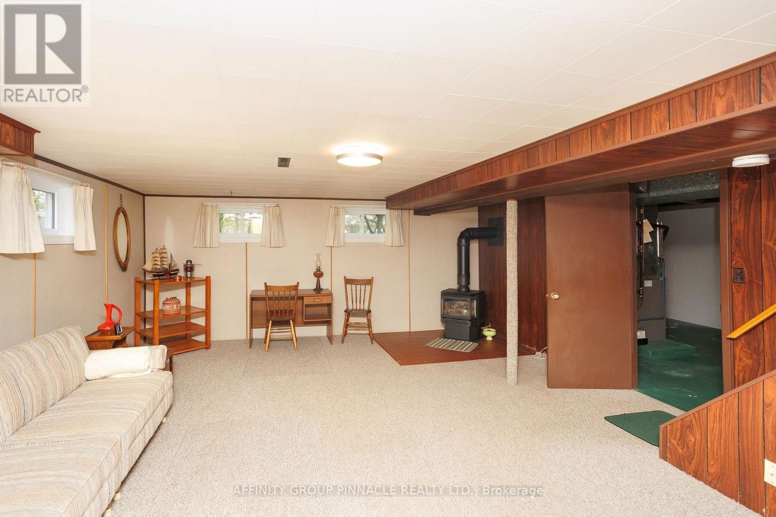 121 CLIFTON STREET Image 31