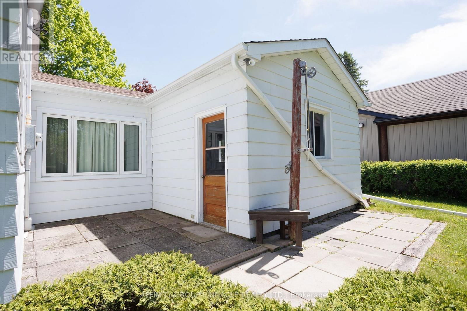 121 CLIFTON STREET Image 43