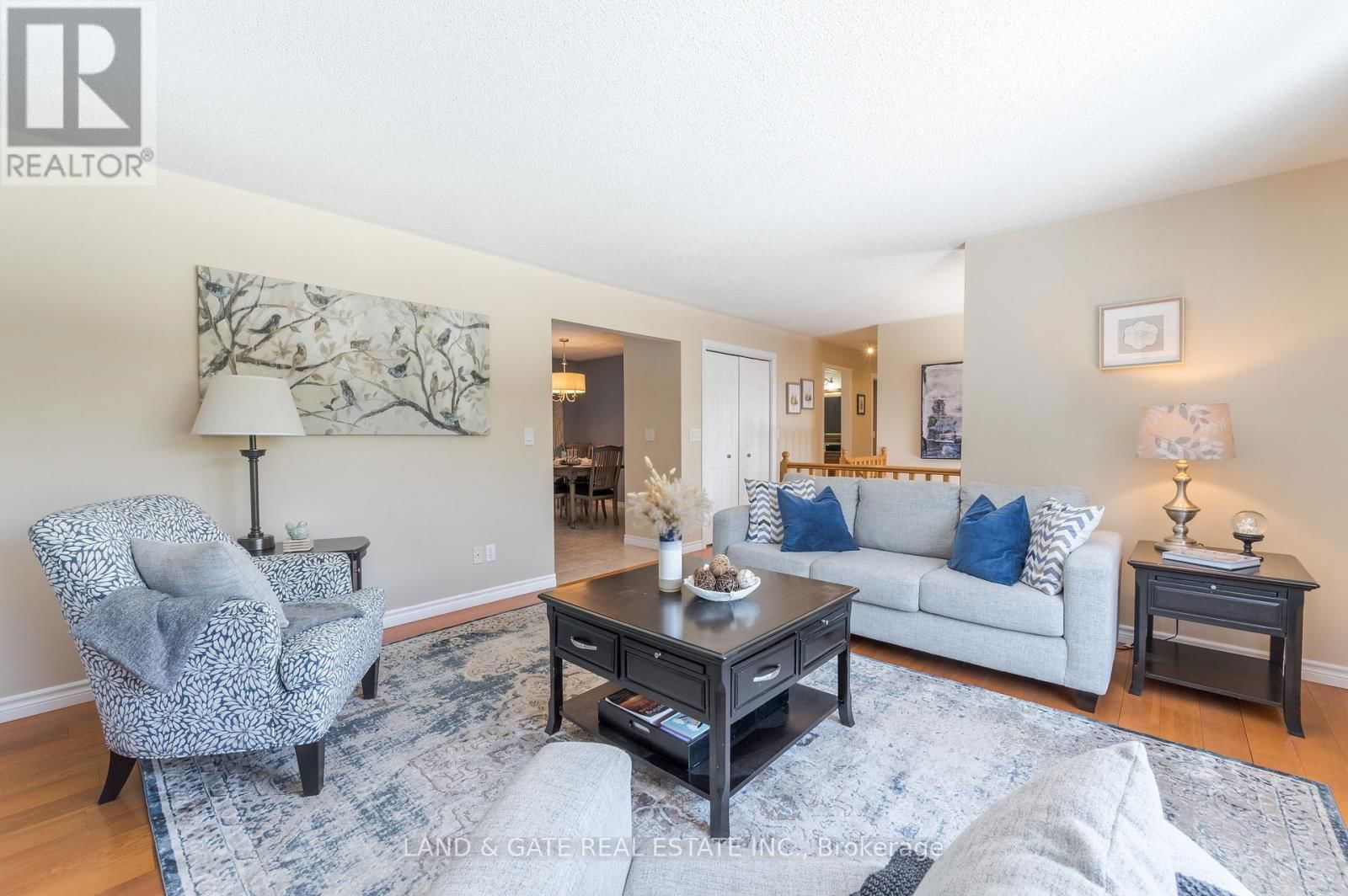 137 ABBEY LANE Image 10