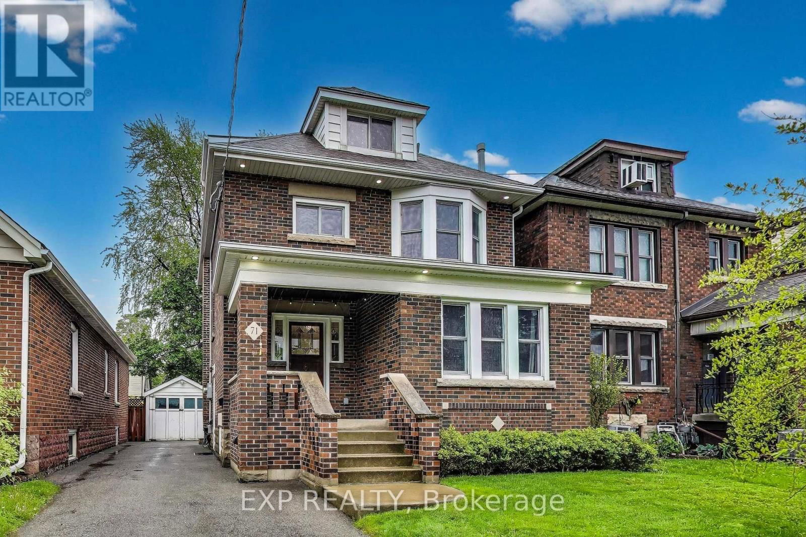71 HUXLEY AVENUE SOUTH Image 2