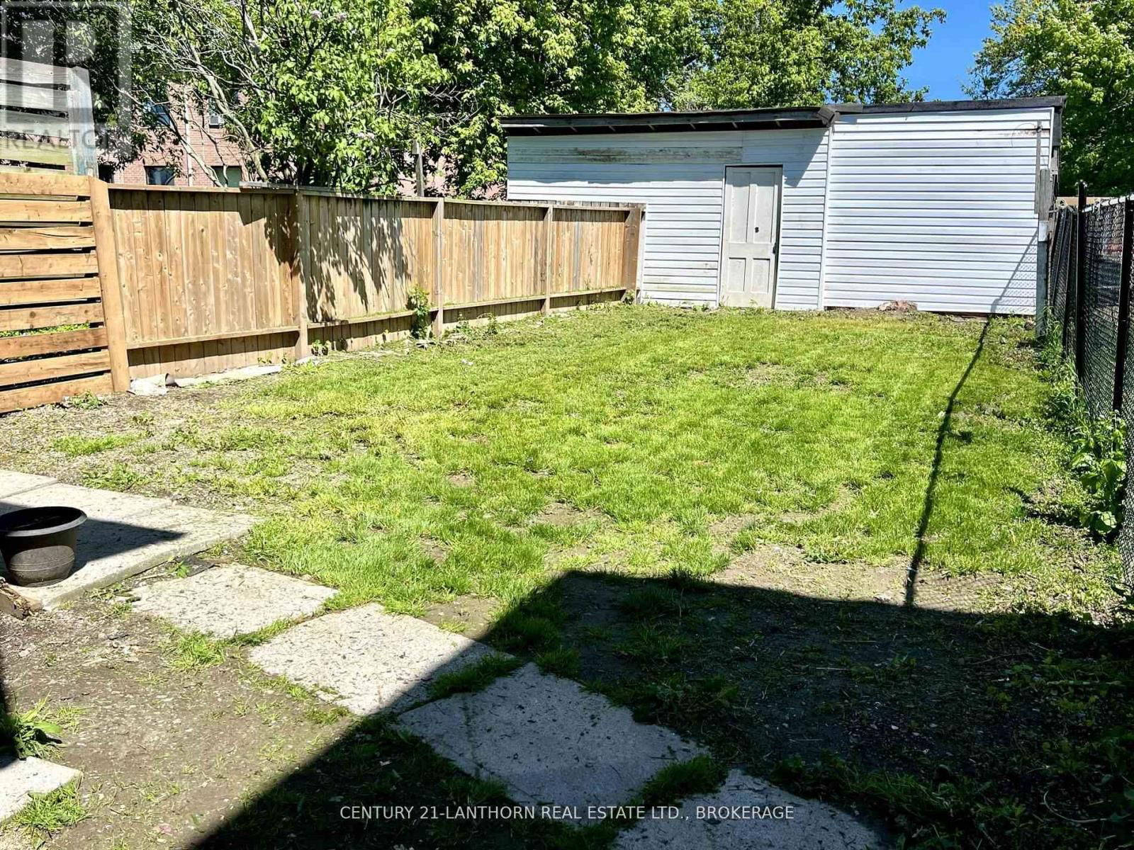 13 WELLER AVENUE Image 14