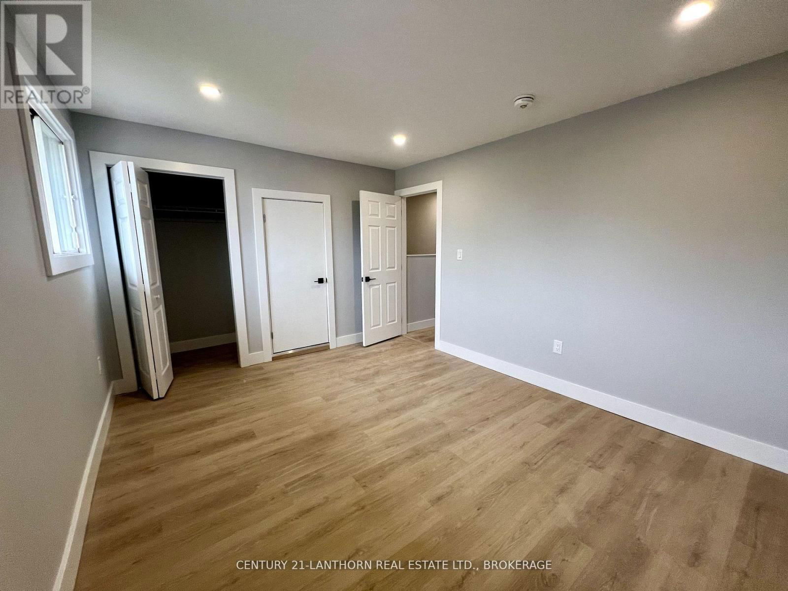 13 WELLER AVENUE Image 7