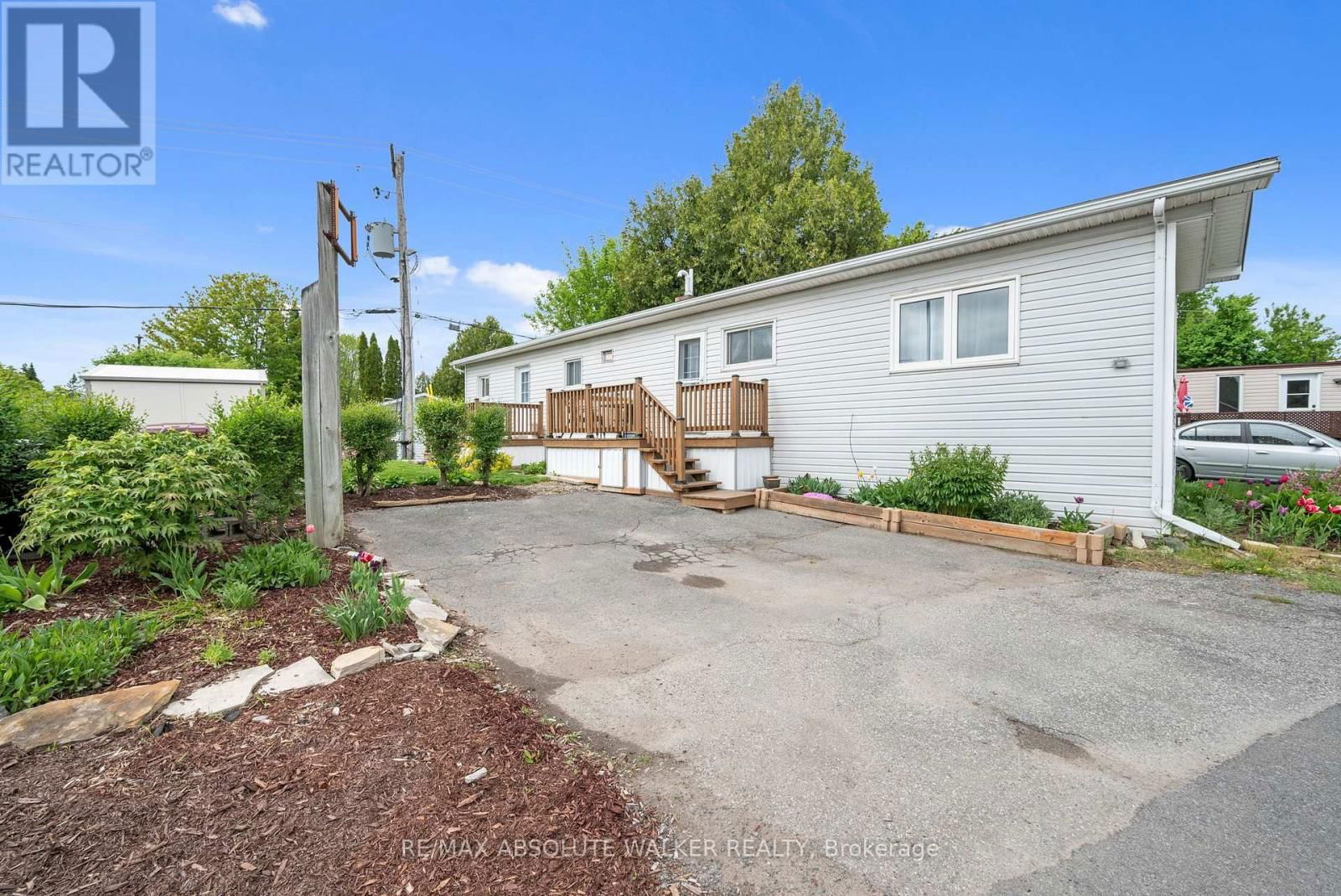 38 ASH STREET Image 2