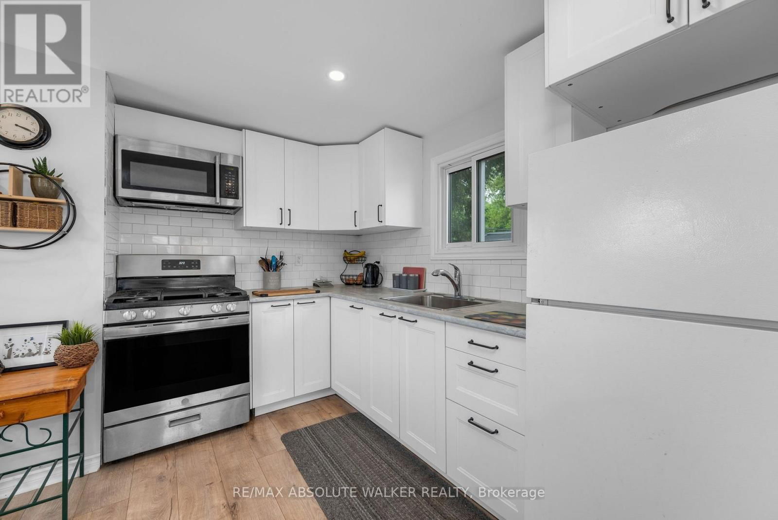 38 ASH STREET Image 8