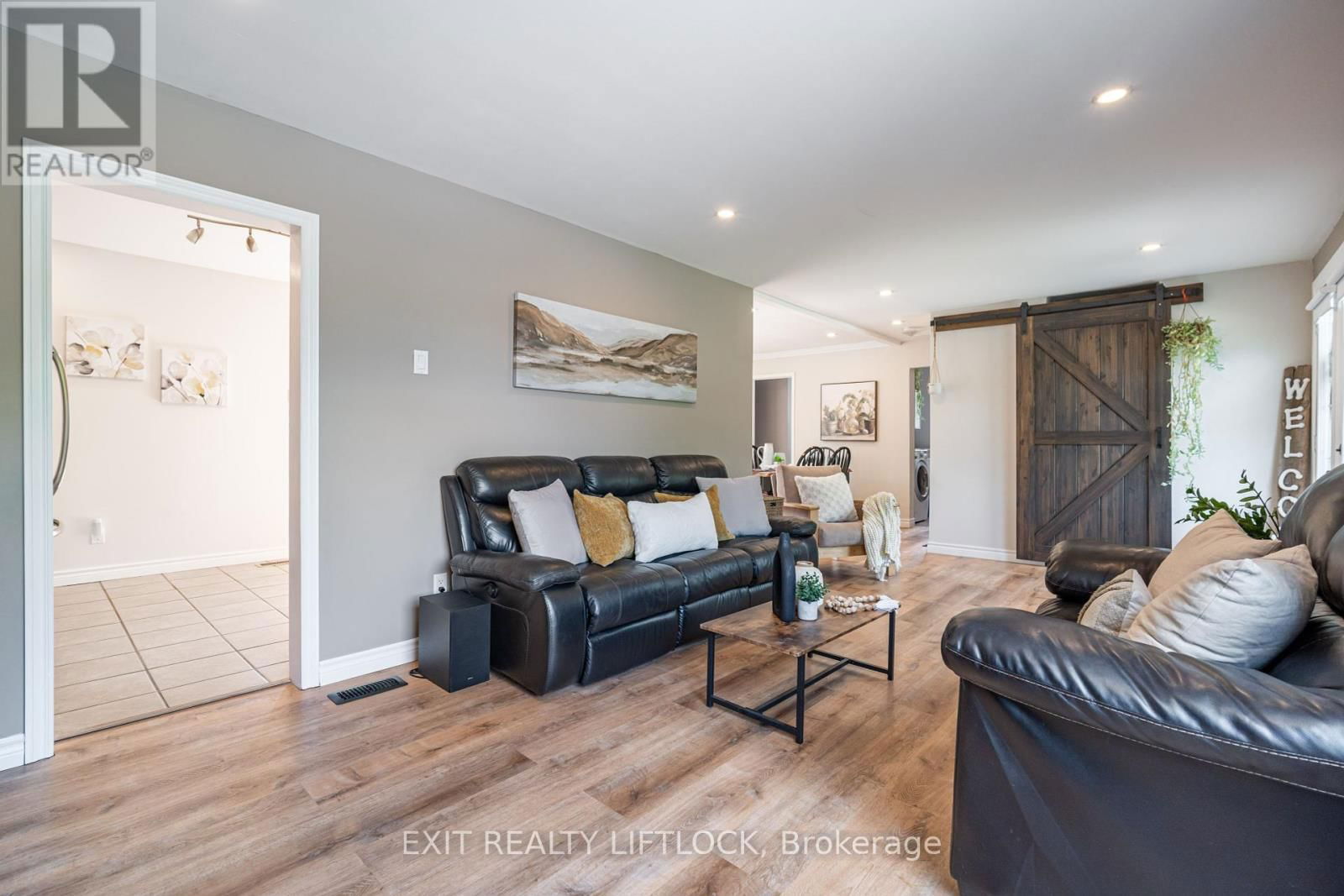 925 FORD STREET Image 6