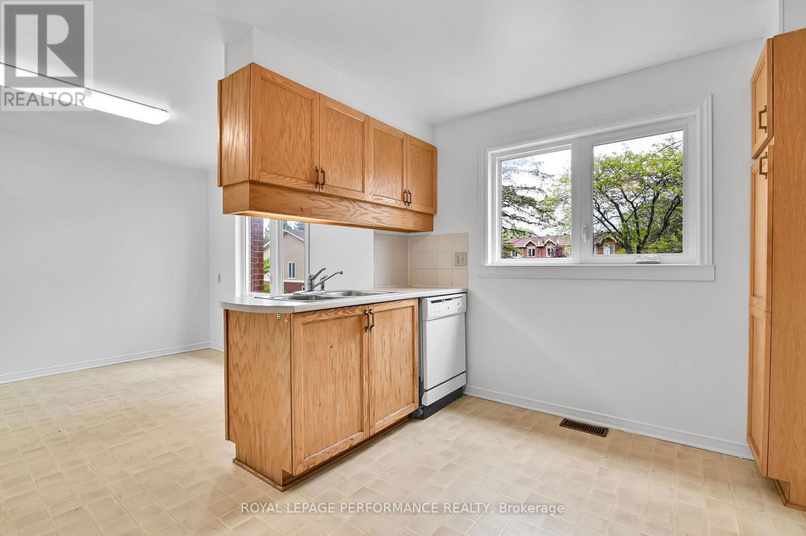 17 - 1838 SUMMERFIELDS CRESCENT Image 18