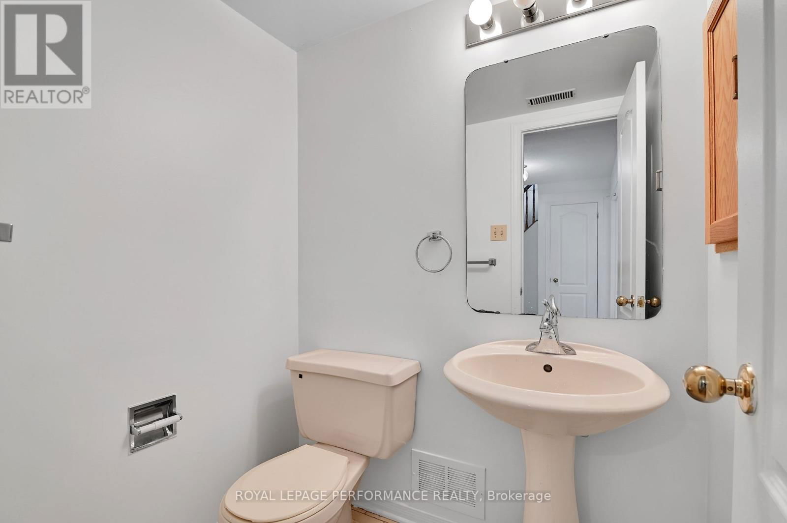 17 - 1838 SUMMERFIELDS CRESCENT Image 6