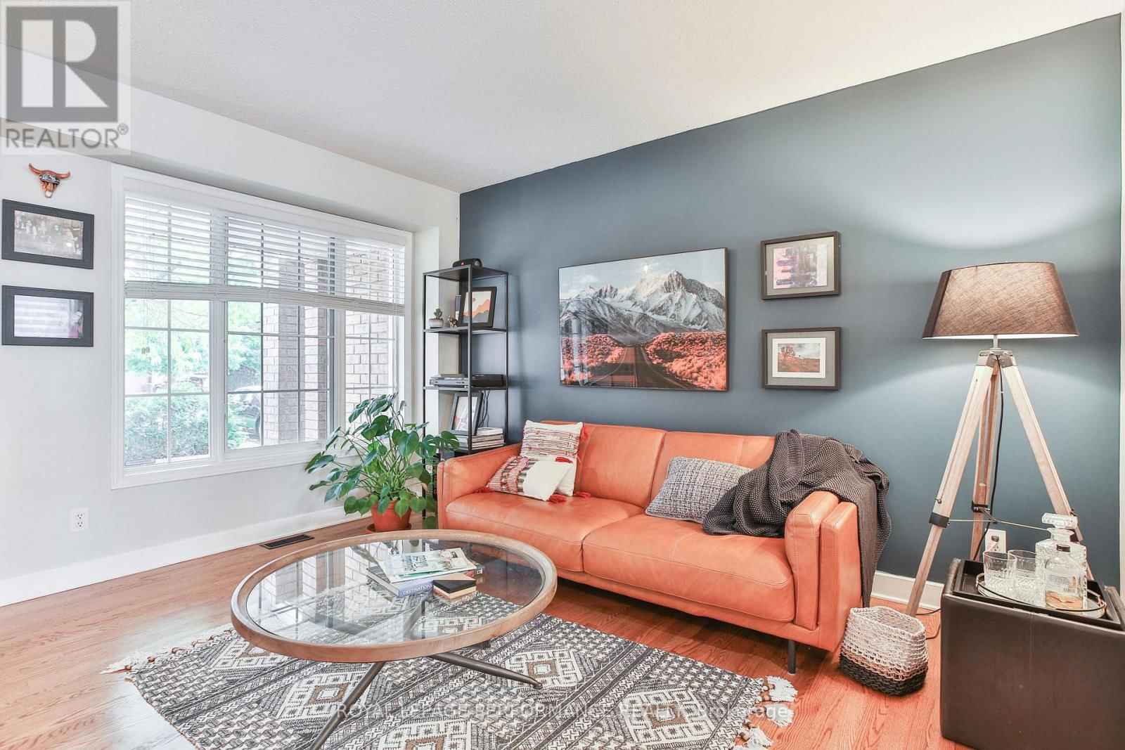 13 COLLEGE CIRCLE Image 8